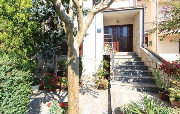 Large Specious Apartment Pula Exterior foto